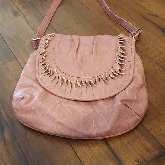 MMS‎ - Distressed Mauve Crossbody - Picture 2 of 5
